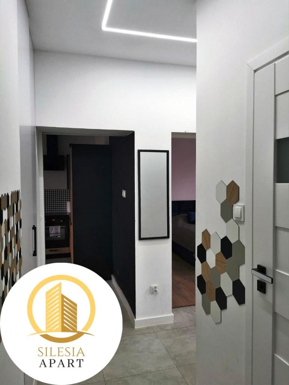Apartament Granatowy ตือคือ ภายนอก รูปภาพ